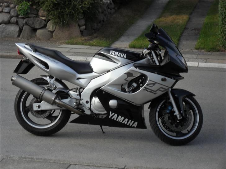 Yamaha R1 - Den gamle mc :) ellers også en dejlig én... billede 7