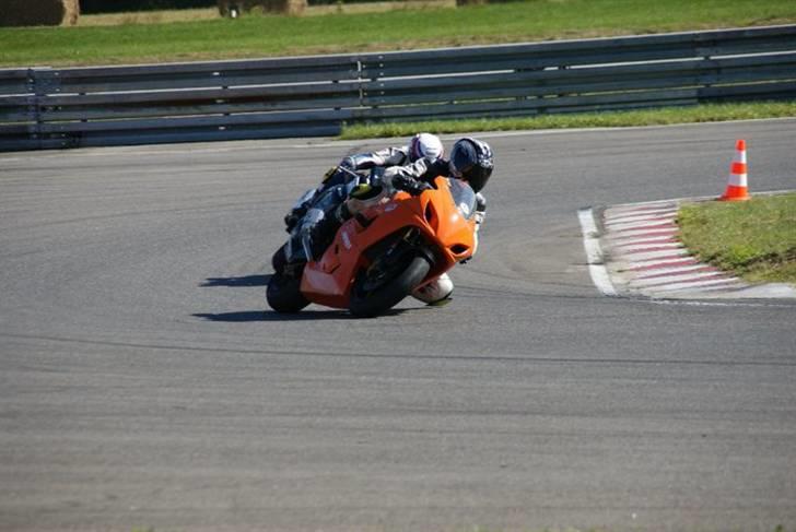 Suzuki Gsxr 600 billede 11