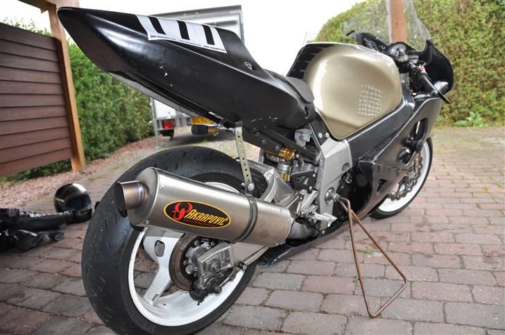 Suzuki GSX-R 750 billede 6