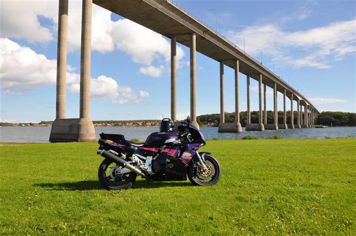 Suzuki GsxR (SOLGT) billede 2