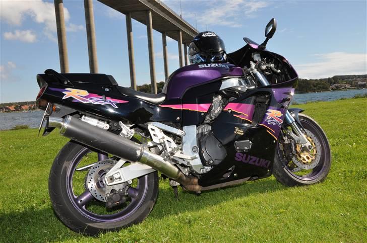 Suzuki GsxR (SOLGT) billede 4