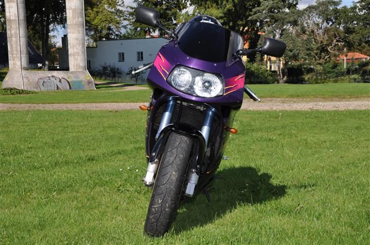 Suzuki GsxR (SOLGT) billede 7