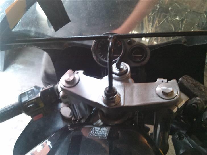 Yamaha FZR (STJÅLET) billede 3