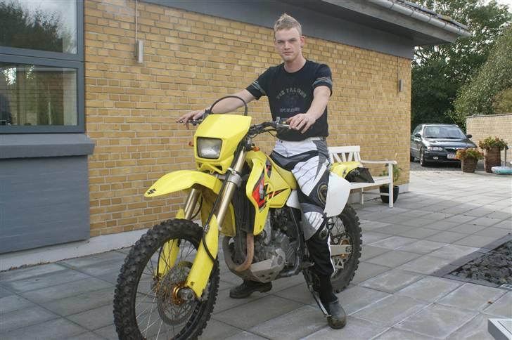 Suzuki DR-Z 400 billede 1