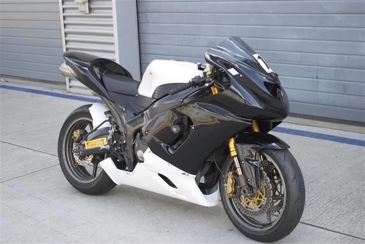 Kawasaki Ninja ZX6R 636 "Ninjababy" (Banejern) billede 3