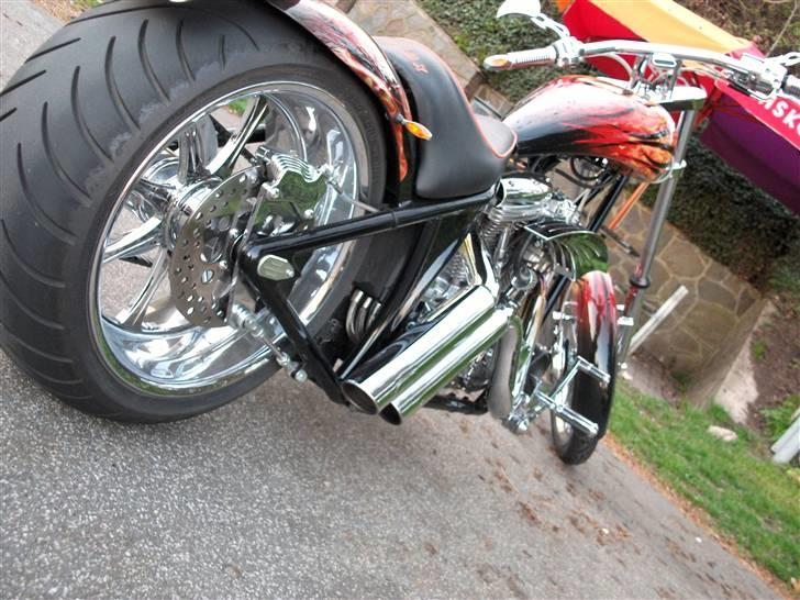 Harley Davidson Costum Bike - RevTech Meridian 18" x 8,5 billede 15
