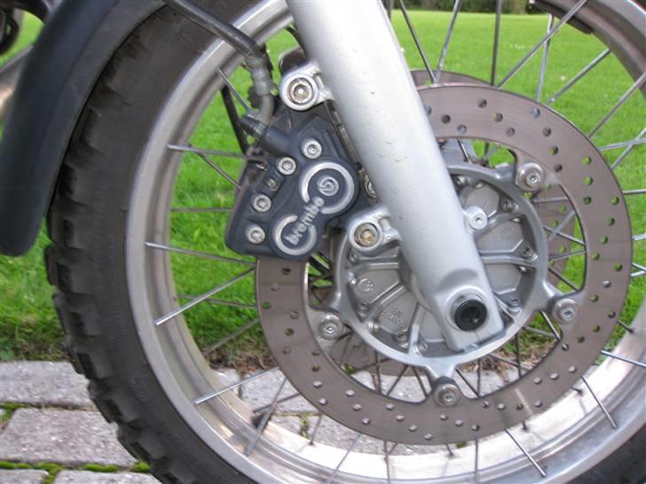 BMW R 1100 GS {SOLGT} - Brembo bremser er standard billede 5