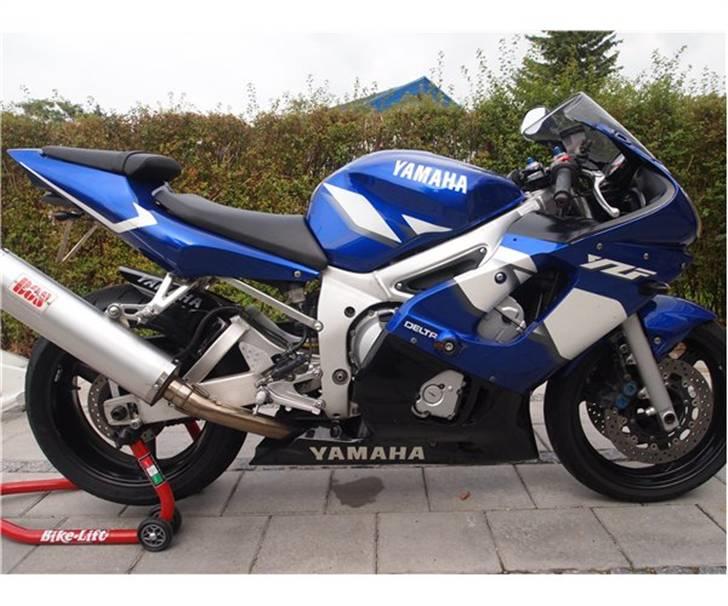 Yamaha yzf-R6 *solgt* billede 2