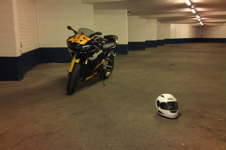 Yamaha YZF-R6 Rossi billede 13