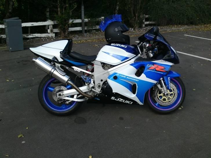 Suzuki TL1000R billede 1
