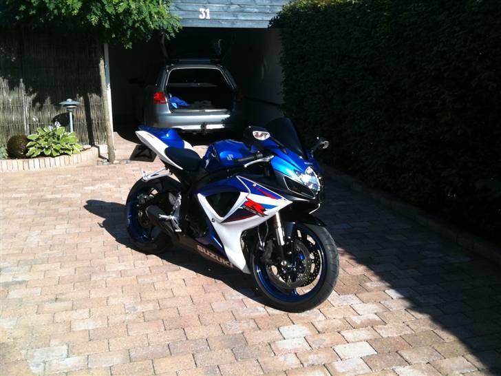 Suzuki gsxr 600 K7  billede 1