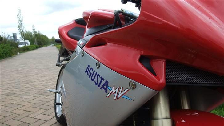 MV Agusta F4 1000 S (SOLGT) billede 3