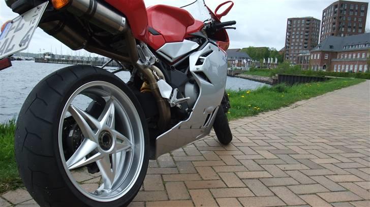 MV Agusta F4 1000 S (SOLGT) billede 4