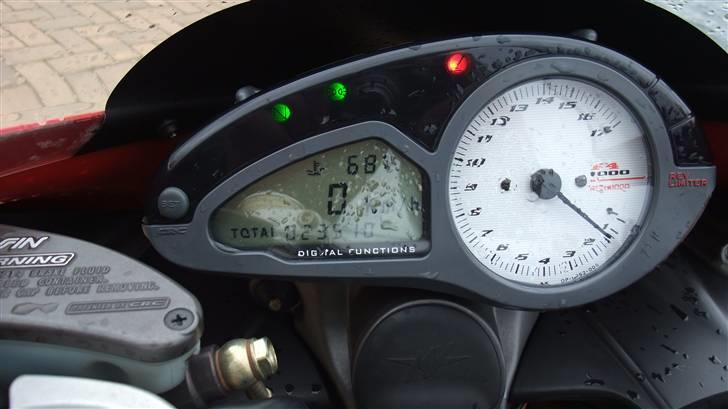 MV Agusta F4 1000 S (SOLGT) billede 8