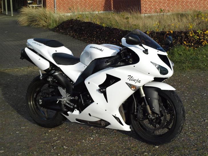 Kawasaki ZX10R billede 11