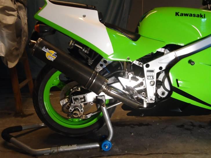 Kawasaki Zxr 400 *Solgt* billede 5