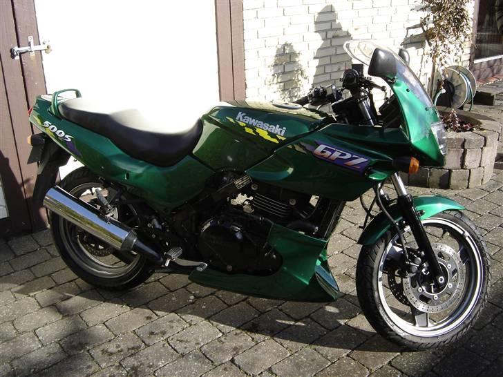 Kawasaki GPZ 500S ( solgt ) billede 6