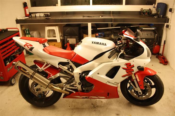 Yamaha yzf-R1 billede 1