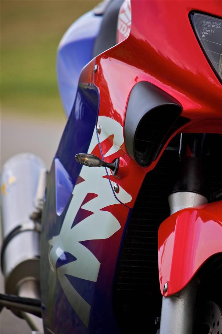 Honda CBR 600 F4 billede 2