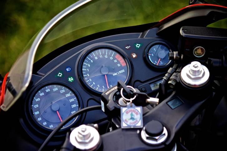 Honda CBR 600 F4 billede 9