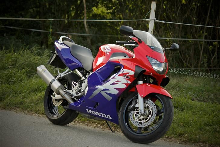 Honda CBR 600 F4 billede 11