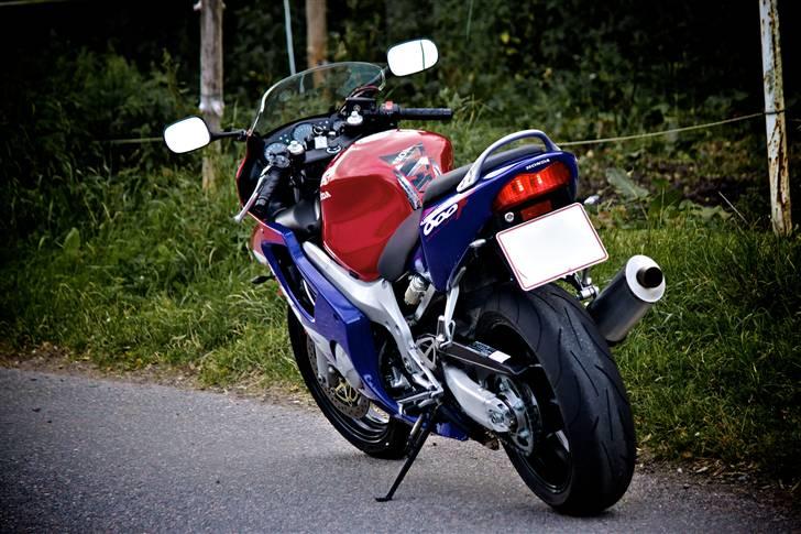 Honda CBR 600 F4 billede 17