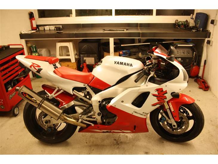 Yamaha yzf-R1 billede 1