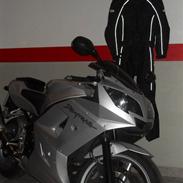 Triumph Daytona 600