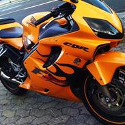 Honda cbr 600 fs 'SOLGT'