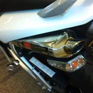 Suzuki GSR 600