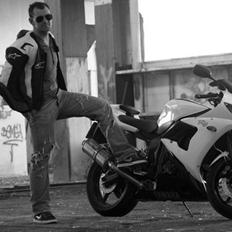 Yamaha YZF R6