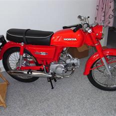 Honda CD70K1