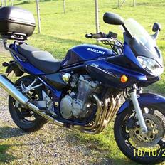 Suzuki gsf 600s Bandit