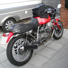 Moto Guzzi Le Mans II