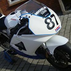 Honda CBR929RR Fireblade