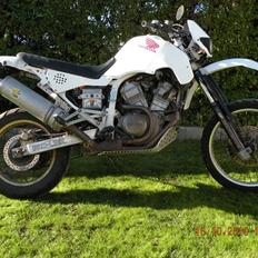 Honda XRV Africa Twin Special