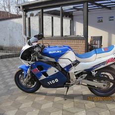 Suzuki GSXR1100