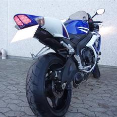 Suzuki GSXR 750 K7 - SOLGT