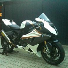 BMW S1000RR