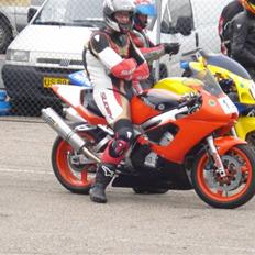 Yamaha yzf r6 SOLGT!!