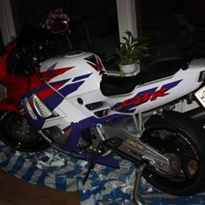 Honda Cbr 600 F3 // Til salg