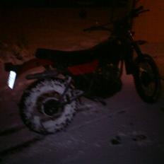 Yamaha dt 250 mx solgt