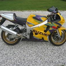 Suzuki GSX 600 R ALSTARE