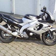 Yamaha YZF600R THUNDERCAT