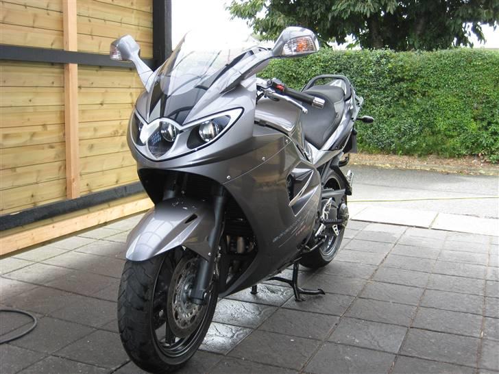 Triumph sprint st 1050 billede 18