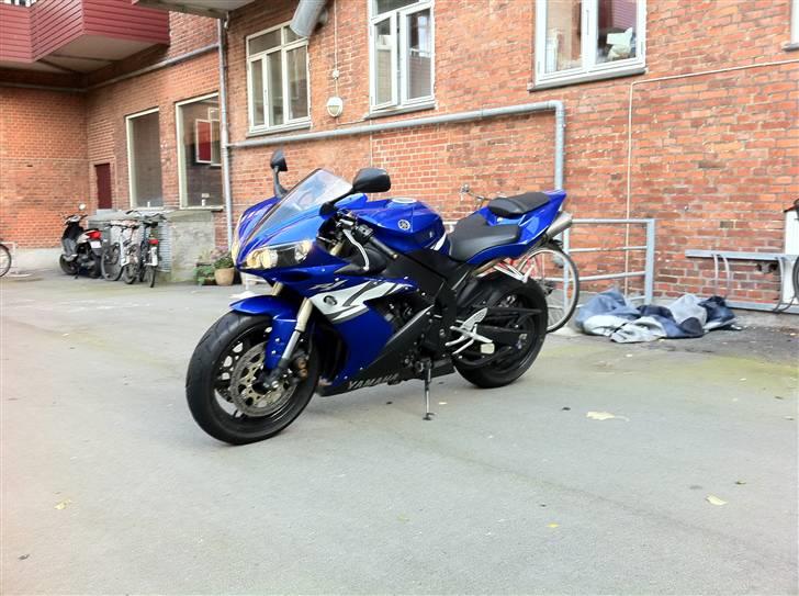 Yamaha YZF R1 billede 3