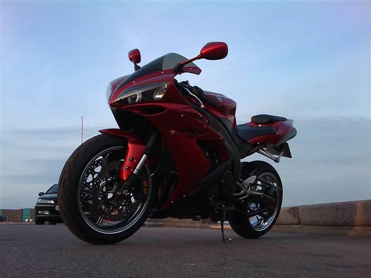 Yamaha R1 SOLGT ! billede 5