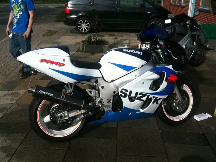 Suzuki GSX-R 600 SRAD billede 5