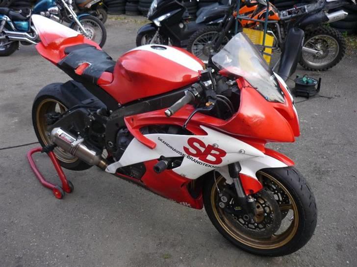 Yamaha YZF-R6 billede 3