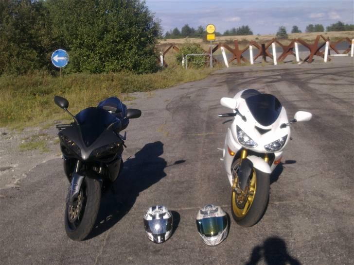 Yamaha YZF R1*Solgt* billede 8